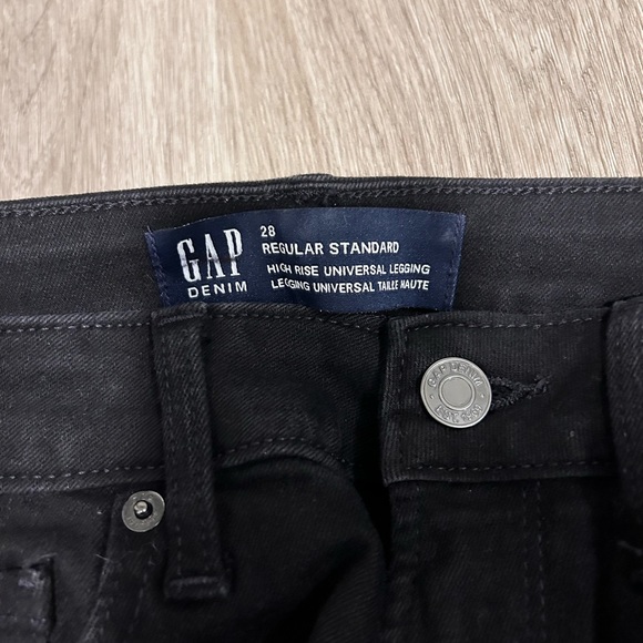 Gap High Rise Jeans - Picture 4 of 4